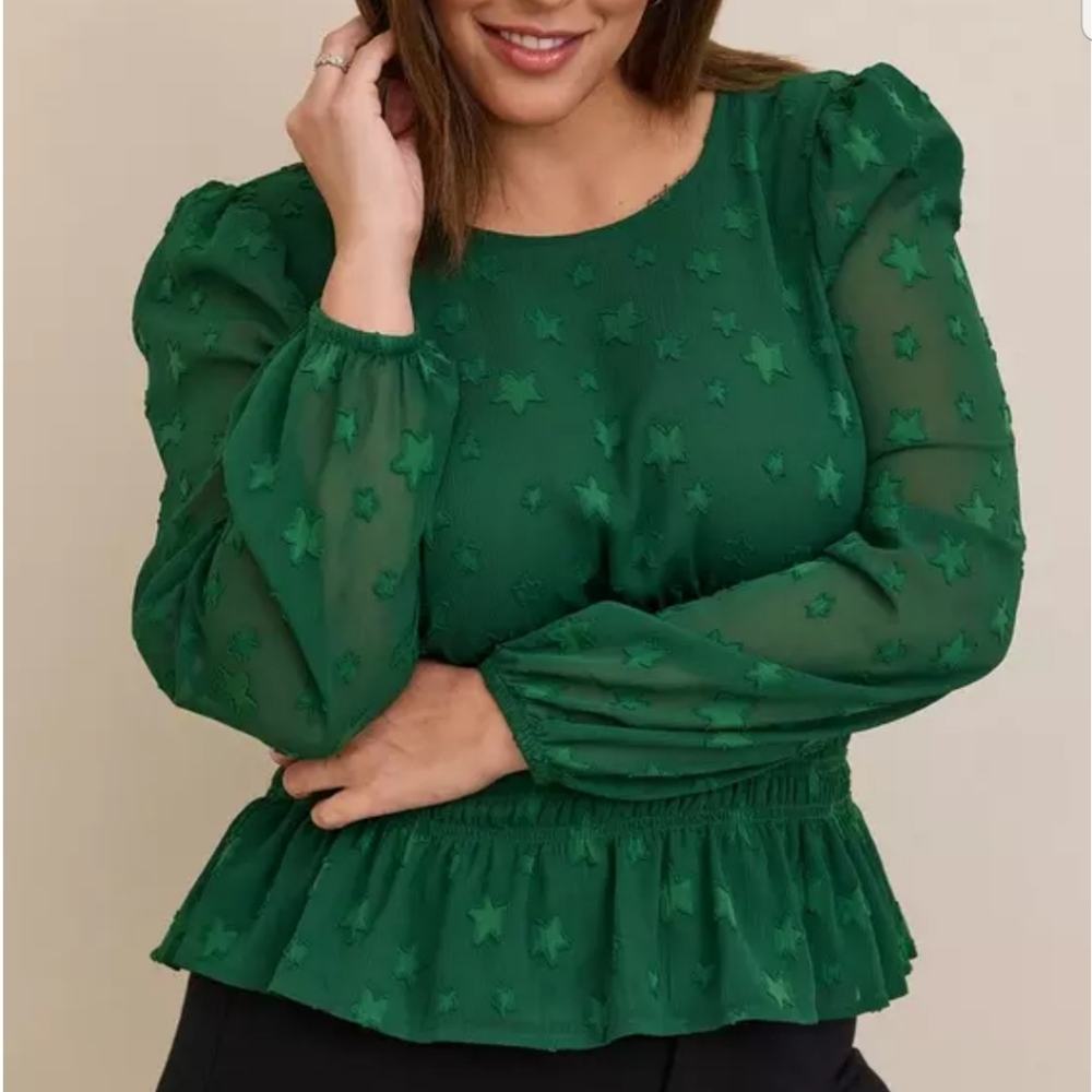 Torrid Emerald Green Chiffon Crinkle Star Blouse 1